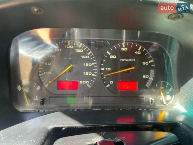 Синий Сеат Ибица, объемом двигателя 1.4 л и пробегом 300 тыс. км за 750 $, фото 4 на Automoto.ua