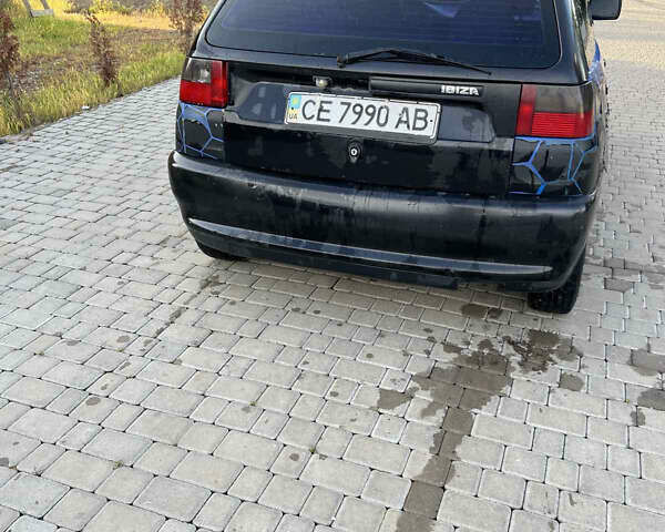 Синий Сеат Ибица, объемом двигателя 1 л и пробегом 357 тыс. км за 900 $, фото 5 на Automoto.ua