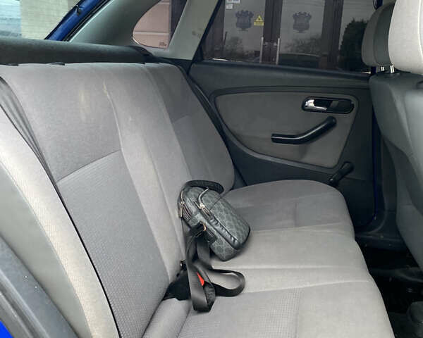 Синий Сеат Ибица, объемом двигателя 1.4 л и пробегом 189 тыс. км за 2999 $, фото 43 на Automoto.ua