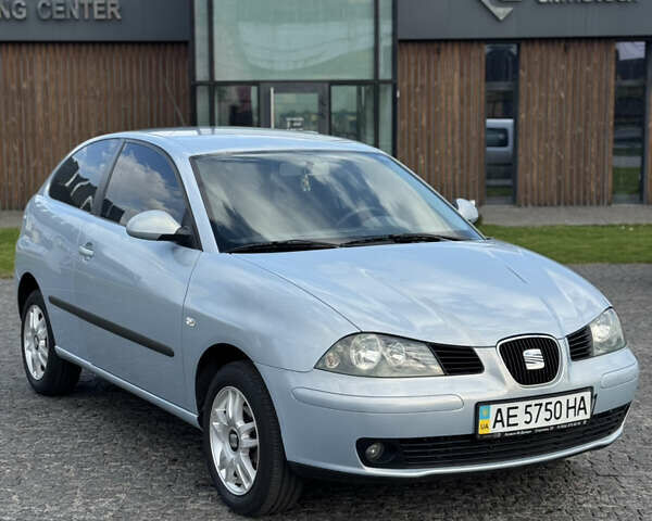 Синий Сеат Ибица, объемом двигателя 1.4 л и пробегом 180 тыс. км за 3700 $, фото 6 на Automoto.ua