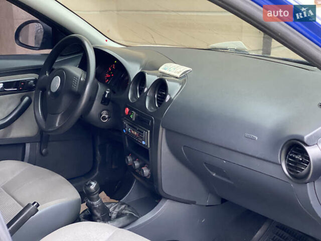 Синий Сеат Ибица, объемом двигателя 1.4 л и пробегом 189 тыс. км за 2999 $, фото 45 на Automoto.ua