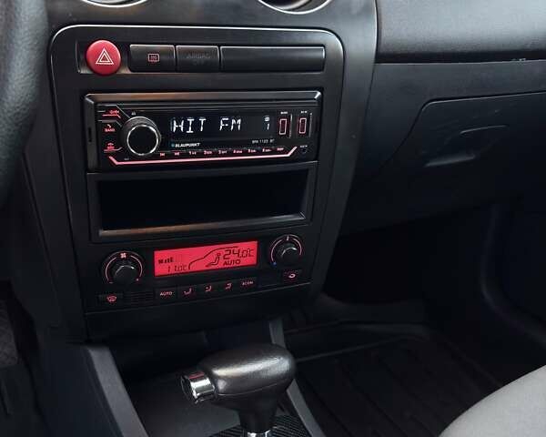 Сеат Ibiza 2004 у Києві на Automoto.ua Синій Сеат Ibiza, об'ємом двигуна 1.4 л та пробігом 187 тис. км за 4500 $, фото 31 на Automoto.ua