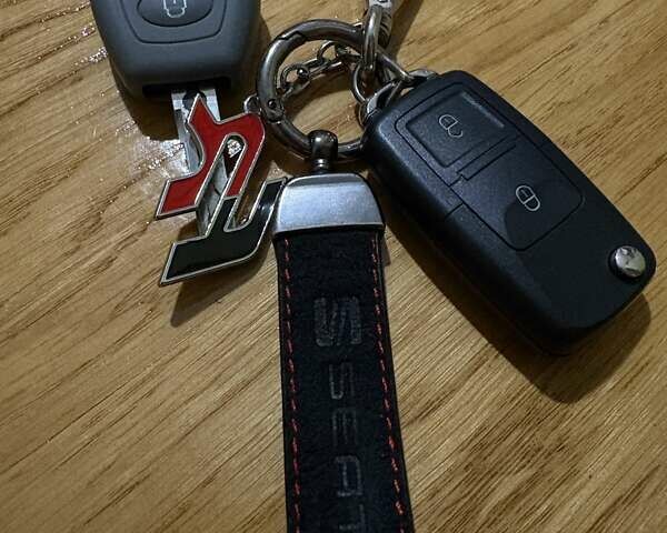 Сеат Ibiza 2004 у Києві на Automoto.ua Синій Сеат Ibiza, об'ємом двигуна 1.4 л та пробігом 187 тис. км за 4500 $, фото 35 на Automoto.ua