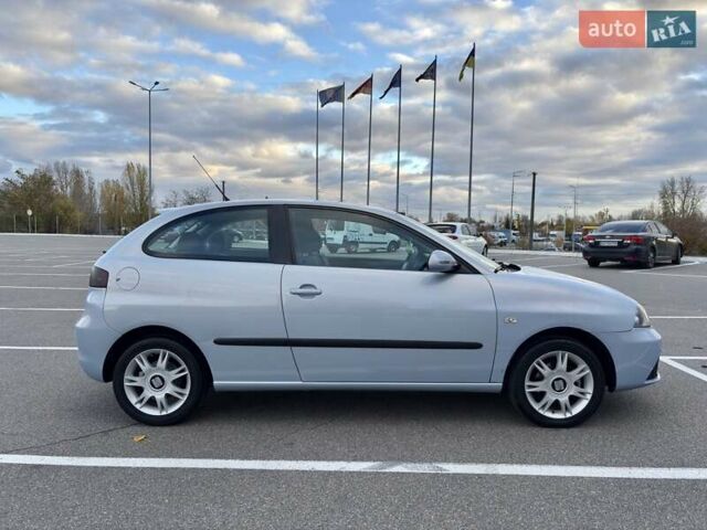 Сеат Ibiza 2004 у Києві на Automoto.ua Синій Сеат Ibiza, об'ємом двигуна 1.4 л та пробігом 187 тис. км за 4500 $, фото 2 на Automoto.ua