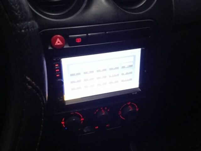 Синий Сеат Ибица, объемом двигателя 1.4 л и пробегом 298 тыс. км за 3200 $, фото 6 на Automoto.ua