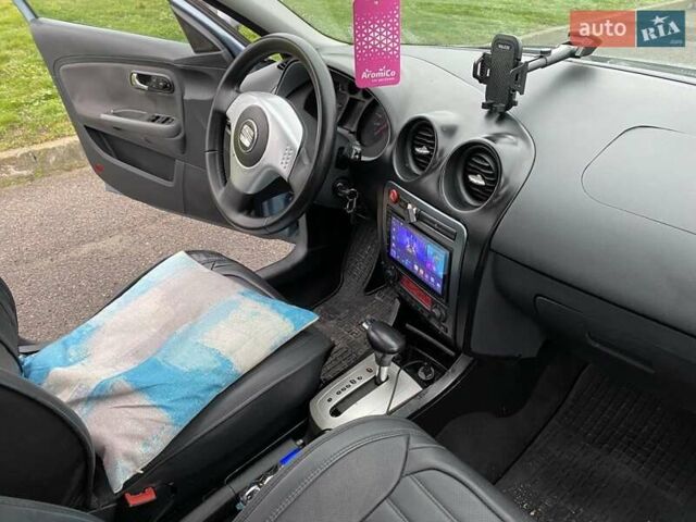 Синий Сеат Ибица, объемом двигателя 1.4 л и пробегом 235 тыс. км за 4350 $, фото 9 на Automoto.ua