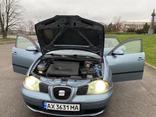 Синий Сеат Ибица, объемом двигателя 1.4 л и пробегом 235 тыс. км за 4350 $, фото 13 на Automoto.ua