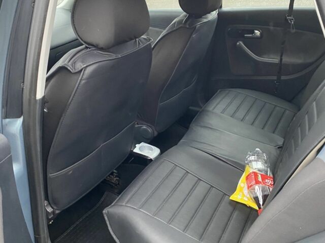 Синий Сеат Ибица, объемом двигателя 1.4 л и пробегом 235 тыс. км за 4350 $, фото 5 на Automoto.ua