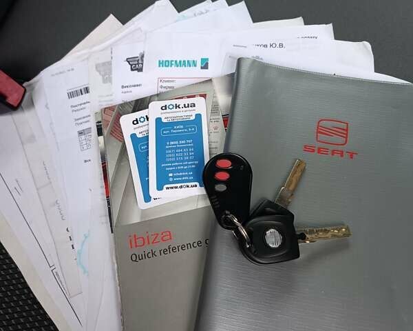 Синій Сеат Ibiza, об'ємом двигуна 1.39 л та пробігом 168 тис. км за 4250 $, фото 22 на Automoto.ua