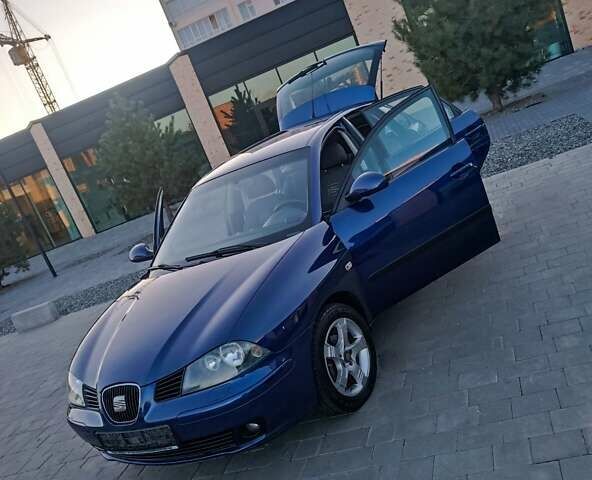 Синій Сеат Ibiza, об'ємом двигуна 1.39 л та пробігом 168 тис. км за 4250 $, фото 12 на Automoto.ua
