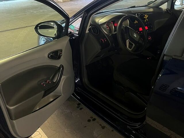 Синій Сеат Ibiza, об'ємом двигуна 1.4 л та пробігом 169 тис. км за 6000 $, фото 10 на Automoto.ua
