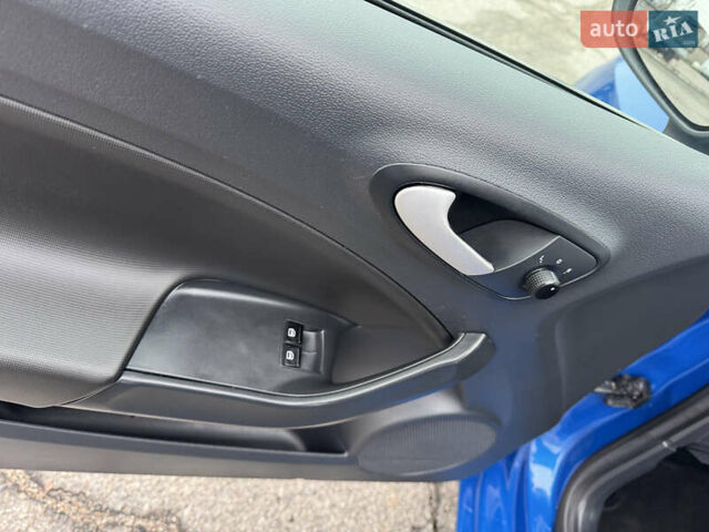 Синий Сеат Ибица, объемом двигателя 1.4 л и пробегом 211 тыс. км за 7850 $, фото 41 на Automoto.ua