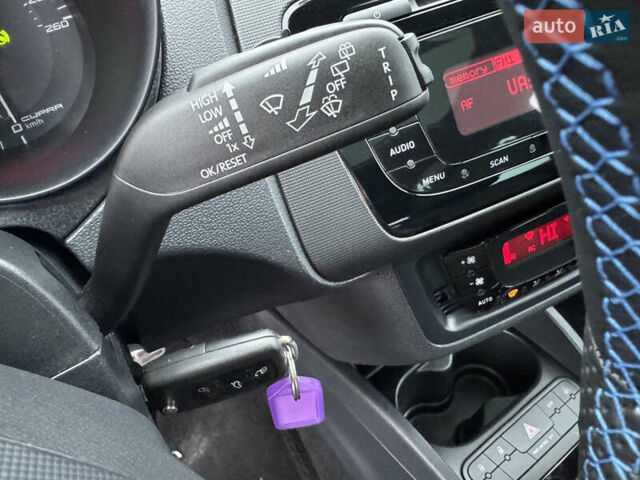 Синий Сеат Ибица, объемом двигателя 1.4 л и пробегом 211 тыс. км за 7850 $, фото 28 на Automoto.ua