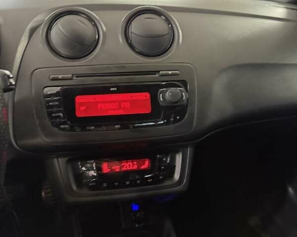 Синий Сеат Ибица, объемом двигателя 1.39 л и пробегом 220 тыс. км за 7550 $, фото 28 на Automoto.ua