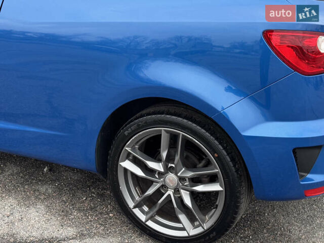 Синий Сеат Ибица, объемом двигателя 1.4 л и пробегом 211 тыс. км за 7850 $, фото 5 на Automoto.ua