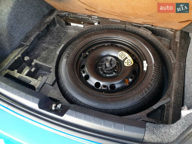 Синій Сеат Ibiza, об'ємом двигуна 1.4 л та пробігом 130 тис. км за 9999 $, фото 26 на Automoto.ua