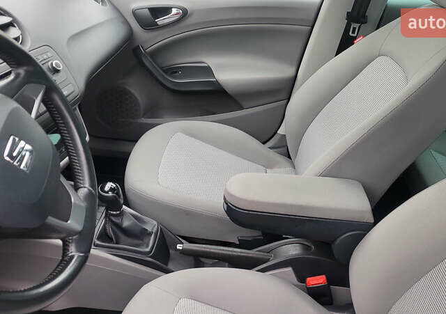 Синий Сеат Ибица, объемом двигателя 1.2 л и пробегом 120 тыс. км за 6850 $, фото 18 на Automoto.ua