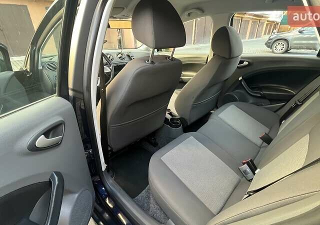 Синій Сеат Ibiza, об'ємом двигуна 1.2 л та пробігом 131 тис. км за 5200 $, фото 8 на Automoto.ua