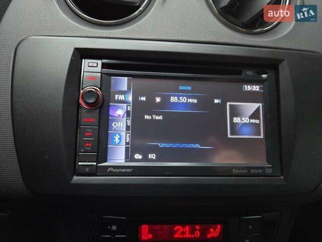 Синій Сеат Ibiza, об'ємом двигуна 1.2 л та пробігом 219 тис. км за 6100 $, фото 23 на Automoto.ua