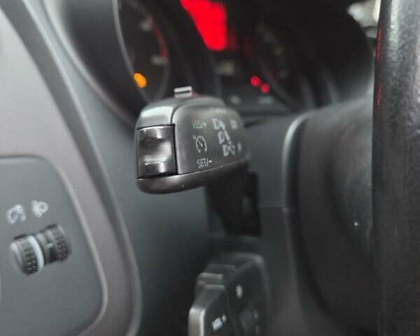 Синій Сеат Ibiza, об'ємом двигуна 1.2 л та пробігом 219 тис. км за 6100 $, фото 26 на Automoto.ua