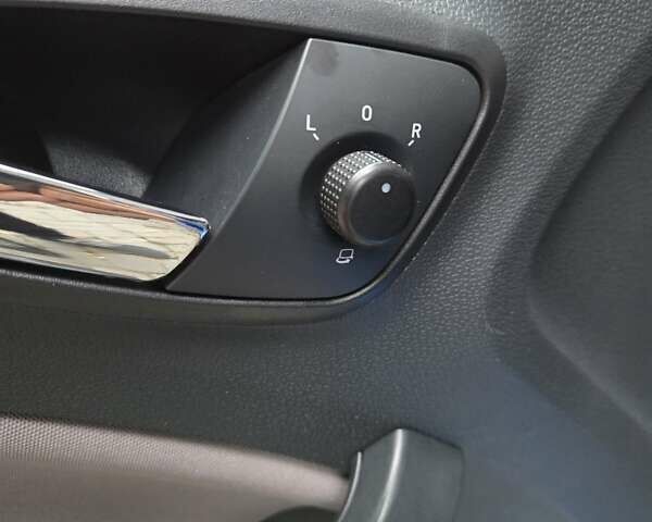 Синій Сеат Ibiza, об'ємом двигуна 1.2 л та пробігом 219 тис. км за 6100 $, фото 15 на Automoto.ua