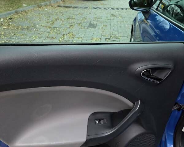 Синій Сеат Ibiza, об'ємом двигуна 1.2 л та пробігом 219 тис. км за 6100 $, фото 11 на Automoto.ua