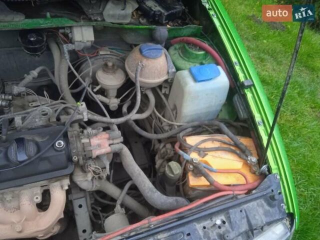 Сеат Ибица 1994 в Черновцах на Automoto.ua Зеленый Сеат Ибица, объемом двигателя 1.6 л и пробегом 327 тыс. км за 2750 $, фото 4 на Automoto.ua