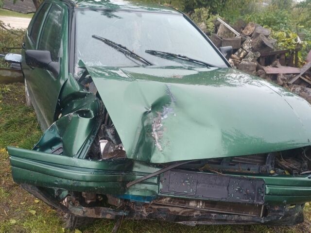 Зеленый Сеат Ибица, объемом двигателя 0 л и пробегом 150 тыс. км за 24 $, фото 1 на Automoto.ua