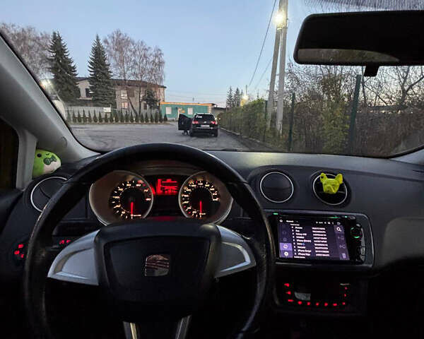 Зелений Сеат Ibiza, об'ємом двигуна 1.4 л та пробігом 247 тис. км за 4800 $, фото 11 на Automoto.ua