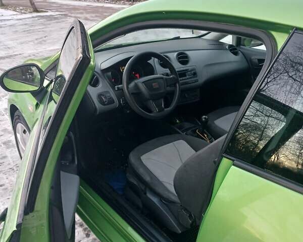 Зелений Сеат Ibiza, об'ємом двигуна 1.39 л та пробігом 163 тис. км за 7500 $, фото 13 на Automoto.ua