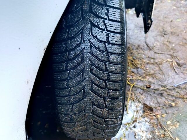 Білий Сеат Inca, об'ємом двигуна 1.4 л та пробігом 0 тис. км за 850 $, фото 4 на Automoto.ua