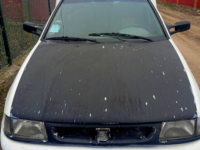 Білий Сеат Inca, об'ємом двигуна 1.9 л та пробігом 140 тис. км за 1000 $, фото 4 на Automoto.ua