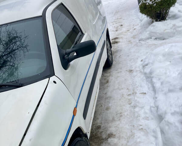 Білий Сеат Inca, об'ємом двигуна 1.9 л та пробігом 350 тис. км за 1350 $, фото 2 на Automoto.ua