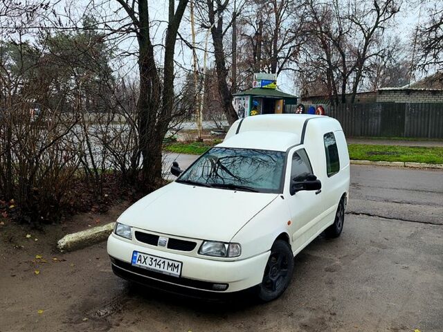 Білий Сеат Inca, об'ємом двигуна 1.9 л та пробігом 500 тис. км за 1800 $, фото 2 на Automoto.ua