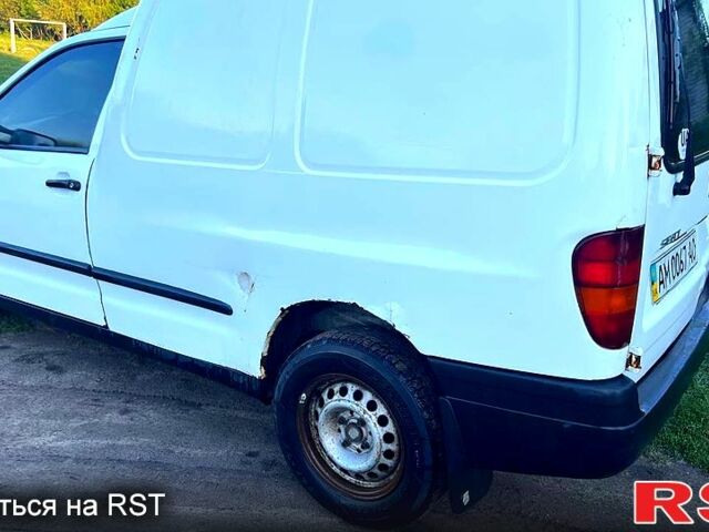 Белый Сеат Инка, объемом двигателя 1.9 л и пробегом 200 тыс. км за 1350 $, фото 5 на Automoto.ua