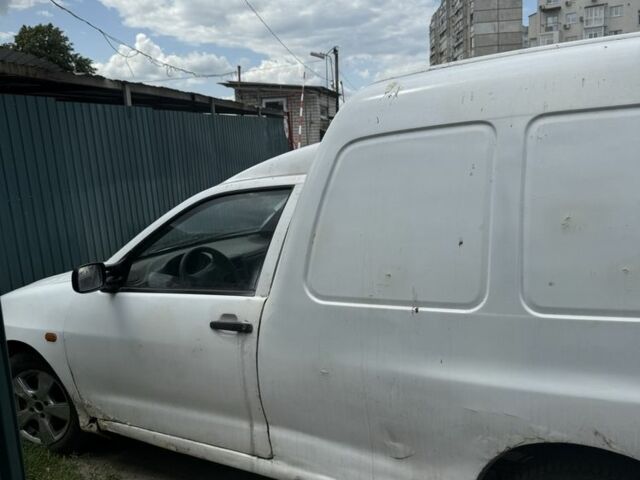 Білий Сеат Inca, об'ємом двигуна 1.4 л та пробігом 270 тис. км за 800 $, фото 8 на Automoto.ua