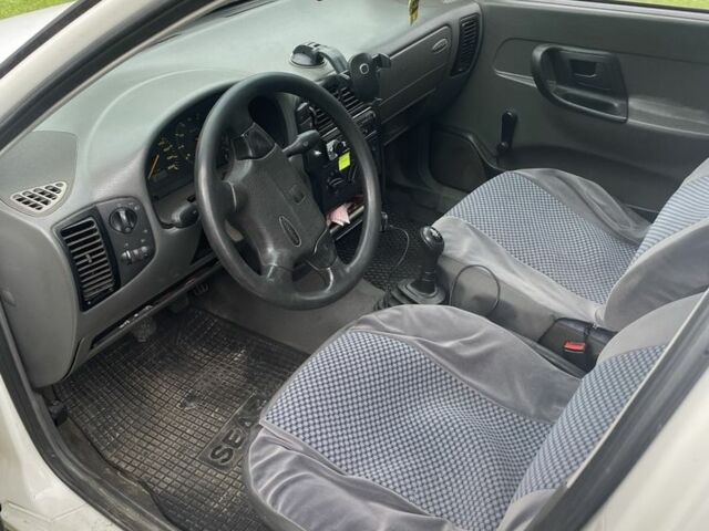 Білий Сеат Inca, об'ємом двигуна 1.9 л та пробігом 3 тис. км за 2800 $, фото 4 на Automoto.ua