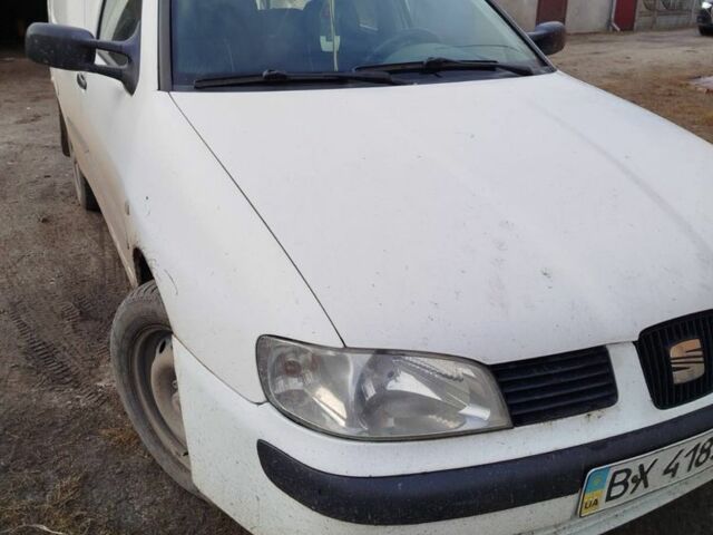 Білий Сеат Inca, об'ємом двигуна 1.9 л та пробігом 200 тис. км за 1500 $, фото 1 на Automoto.ua