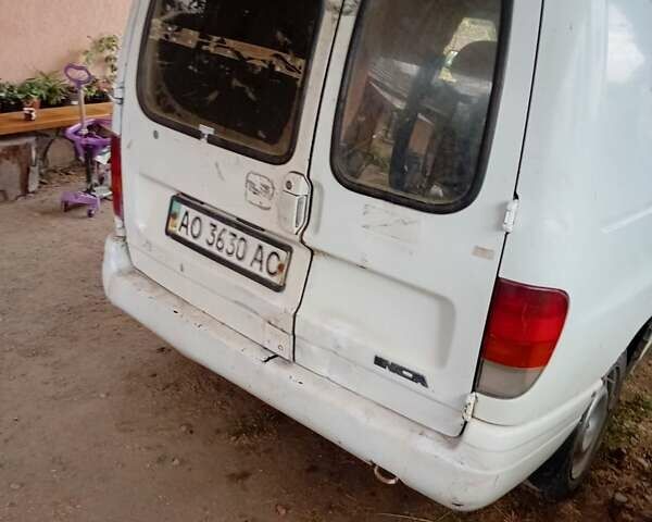 Білий Сеат Inca, об'ємом двигуна 1.9 л та пробігом 205 тис. км за 800 $, фото 3 на Automoto.ua