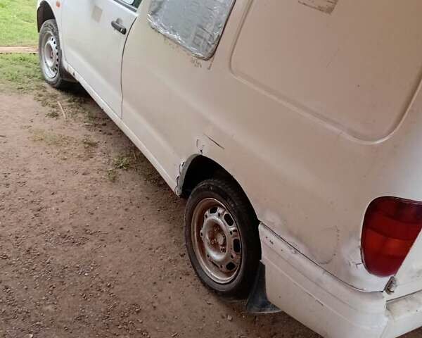 Білий Сеат Inca, об'ємом двигуна 1.9 л та пробігом 205 тис. км за 800 $, фото 1 на Automoto.ua