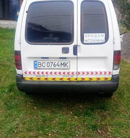 Білий Сеат Inca, об'ємом двигуна 0 л та пробігом 250 тис. км за 2700 $, фото 3 на Automoto.ua