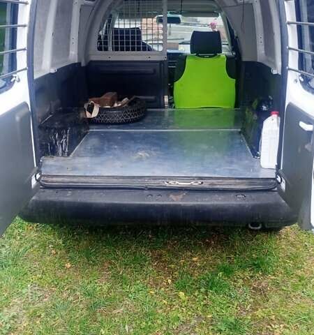 Білий Сеат Inca, об'ємом двигуна 0 л та пробігом 250 тис. км за 2700 $, фото 8 на Automoto.ua