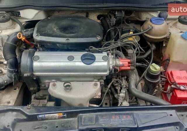 Білий Сеат Inca, об'ємом двигуна 0 л та пробігом 250 тис. км за 2700 $, фото 4 на Automoto.ua