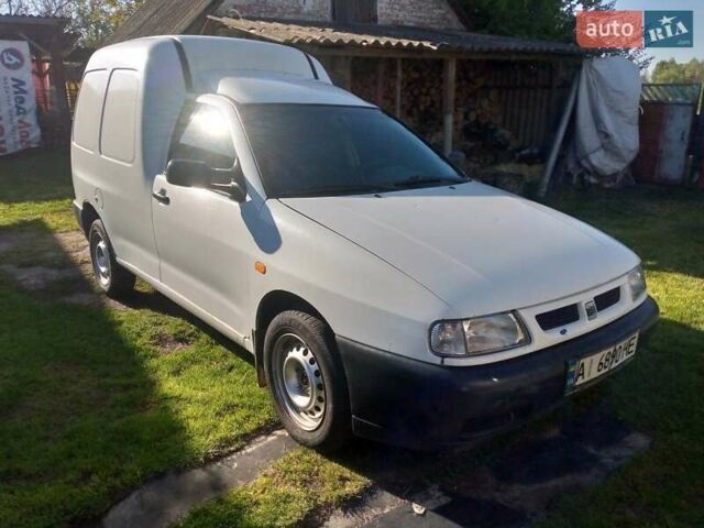 Белый Сеат Инка, объемом двигателя 1.4 л и пробегом 370 тыс. км за 2500 $, фото 7 на Automoto.ua