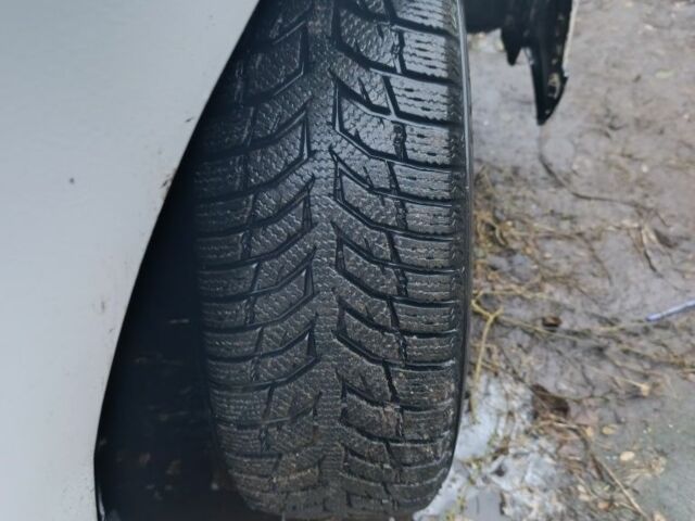 Белый Сеат Инка, объемом двигателя 1.4 л и пробегом 250 тыс. км за 912 $, фото 5 на Automoto.ua