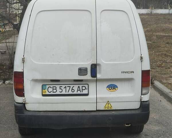 Білий Сеат Inca, об'ємом двигуна 1.4 л та пробігом 179 тис. км за 1400 $, фото 1 на Automoto.ua