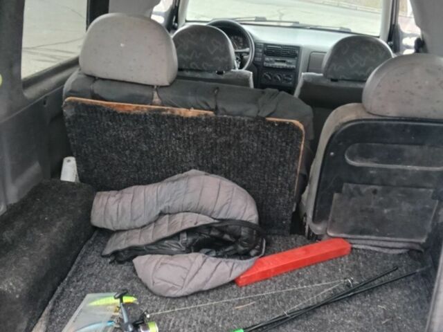 Белый Сеат Инка, объемом двигателя 1.4 л и пробегом 200 тыс. км за 1300 $, фото 7 на Automoto.ua