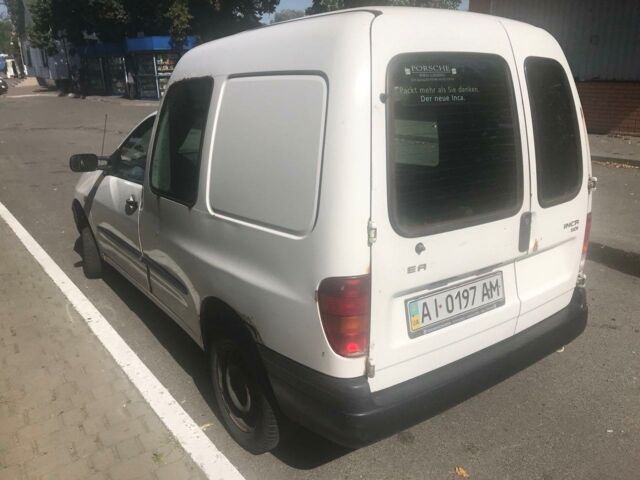 Білий Сеат Inca, об'ємом двигуна 1.9 л та пробігом 299 тис. км за 2100 $, фото 1 на Automoto.ua