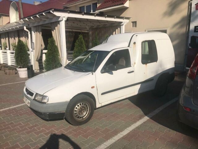 Білий Сеат Inca, об'ємом двигуна 1.9 л та пробігом 299 тис. км за 2100 $, фото 5 на Automoto.ua