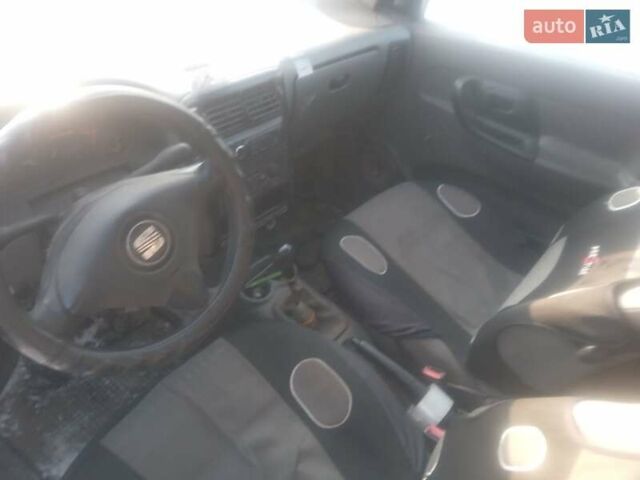 Черный Сеат Инка, объемом двигателя 1.9 л и пробегом 200 тыс. км за 1500 $, фото 3 на Automoto.ua